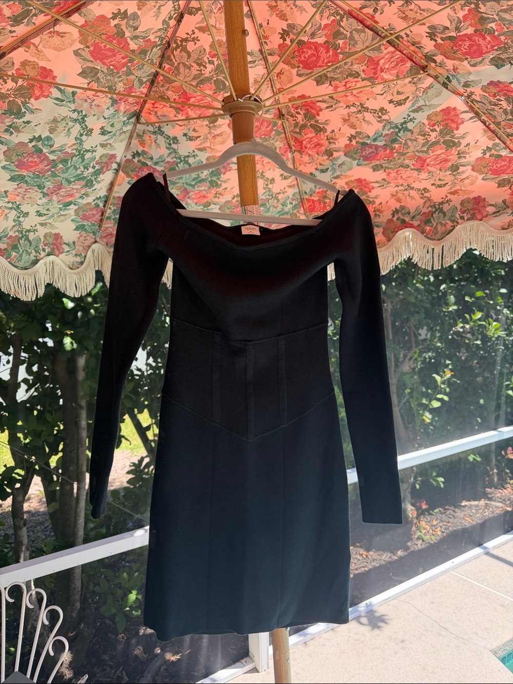 Abercrombie Off-Shoulder Black Long-Sleeve knit corset Dress